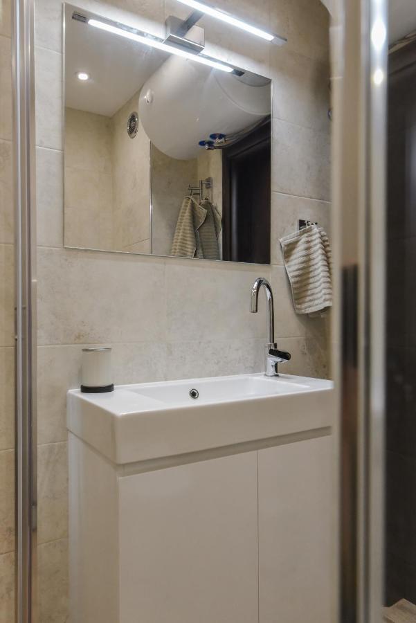The Grunge Spot - Charming New 1-Bedroom By Flat Mаnager صوفيا المظهر الخارجي الصورة
